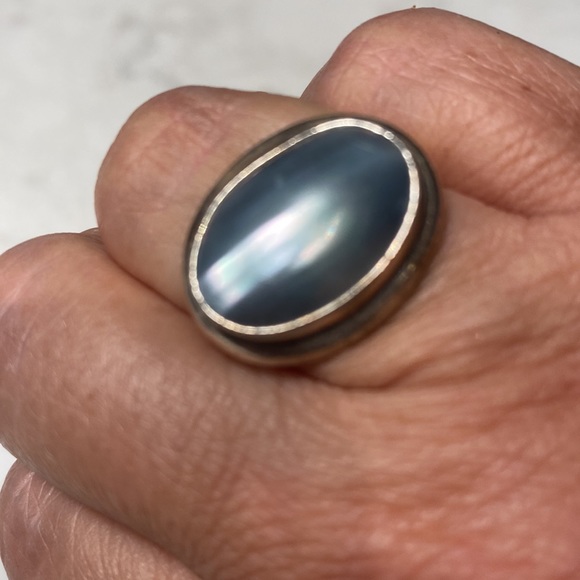 Ring - Picture 2 of 4